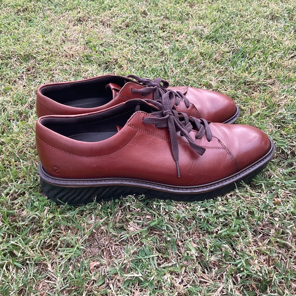 Ecco men’s dress shoes - Picture 3 of 5